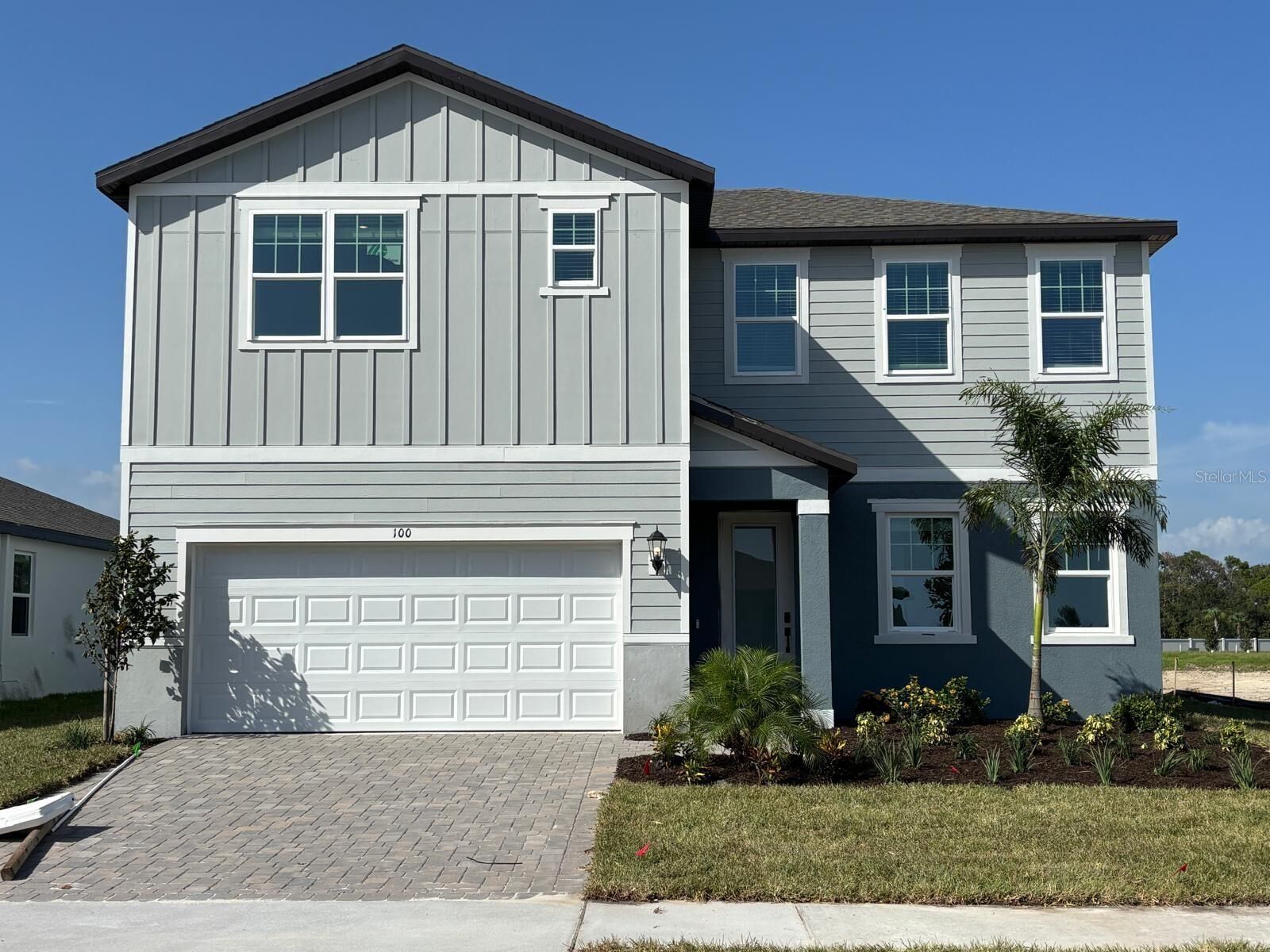 Property Photo: 100 Shady Edge Loop FL 34275