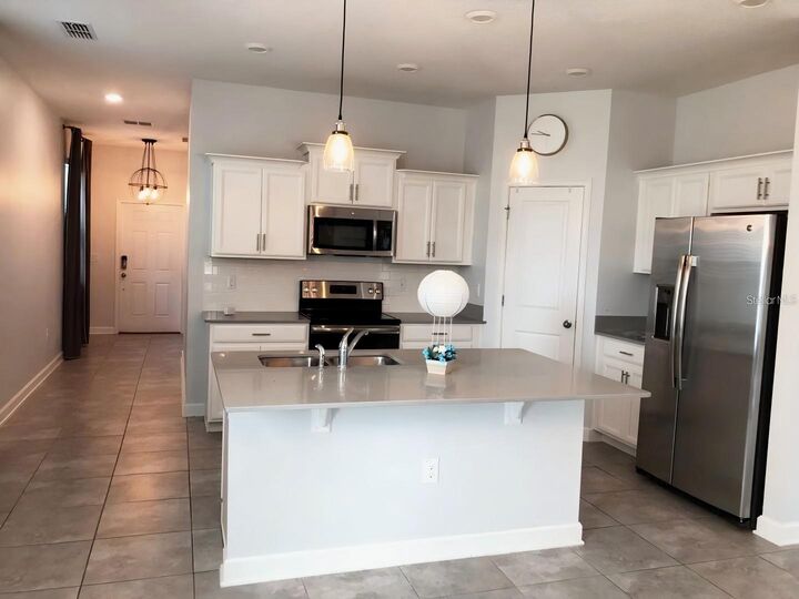 Property Photo:  11055 Folklore Street  FL 34787 