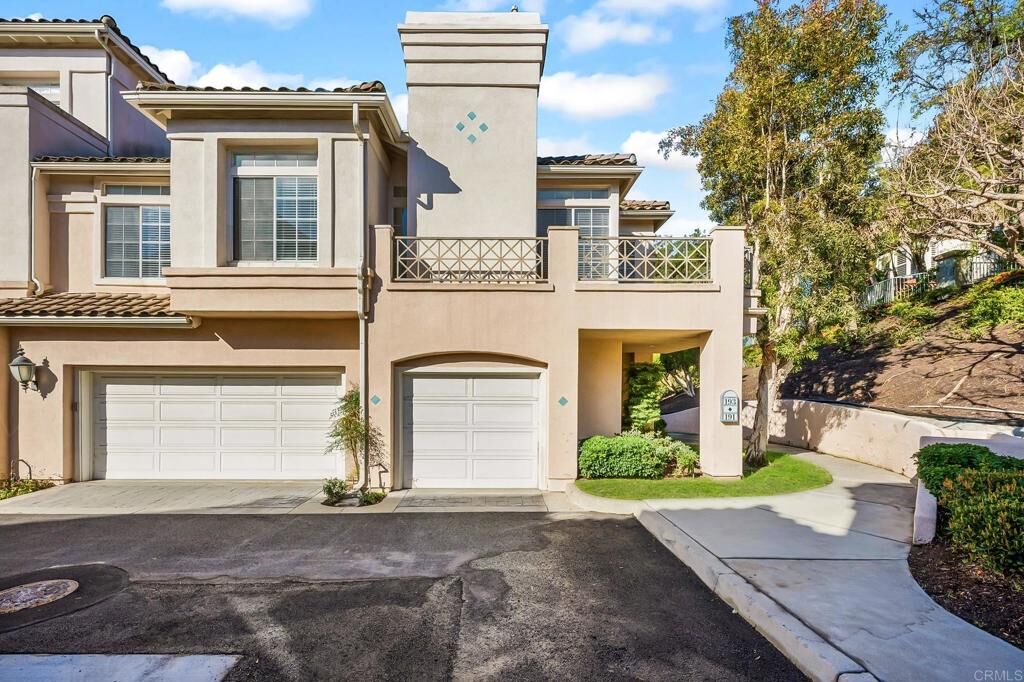 Property Photo:  193 Shorebreaker Drive  CA 92677 