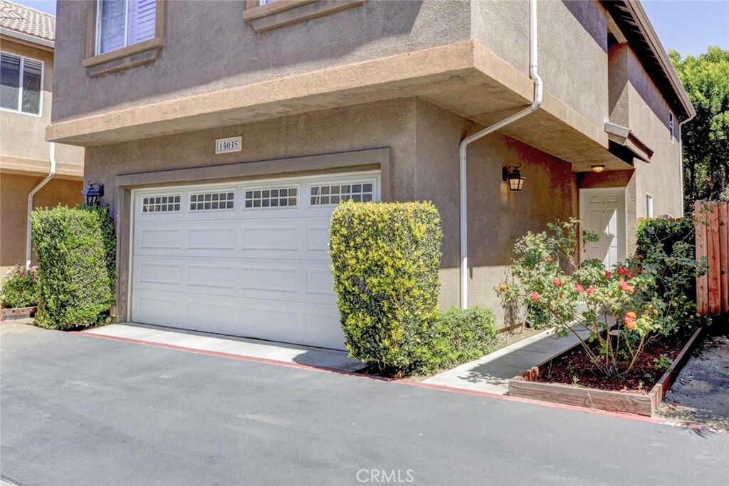 Property Photo:  14035 Bryant  CA 91342 
