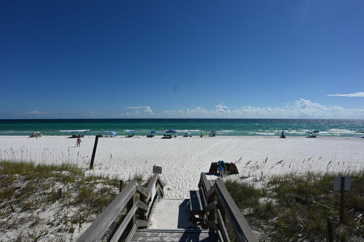 Property Photo:  8425 Gulf Boulevard 112  FL 32566 