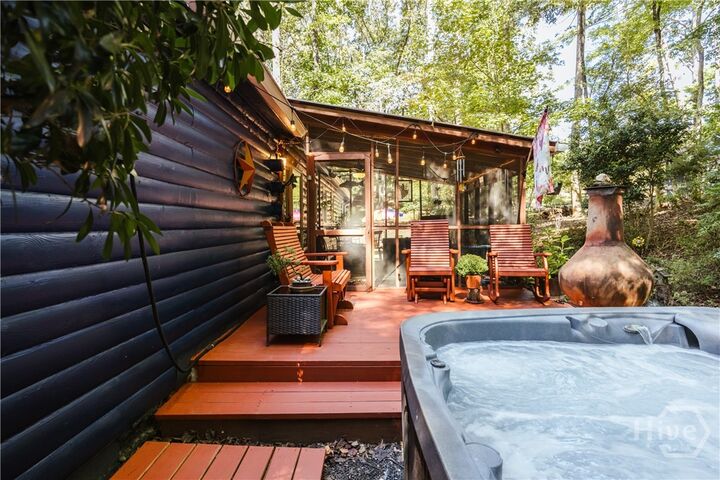 Property Photo:  3383 Wolf Drive  GA 30506 