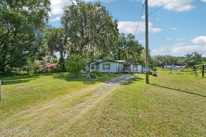 Property Photo: 5226 Sweat Road FL 32043