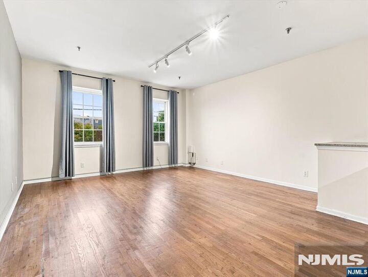 Property Photo:  227 Columbus Drive 214B  NJ 07302 