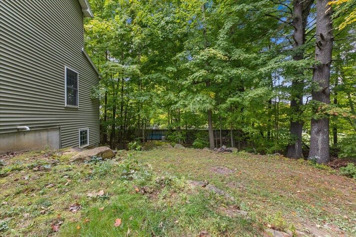 Property Photo:  42 Aurora Lane  VT 05468 