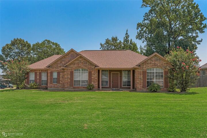 Property Photo:  4855 Fairway View  LA 71107 