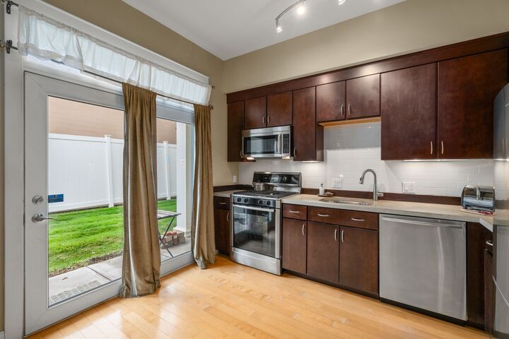 Property Photo:  31 Wheeler St 101  MA 02138 