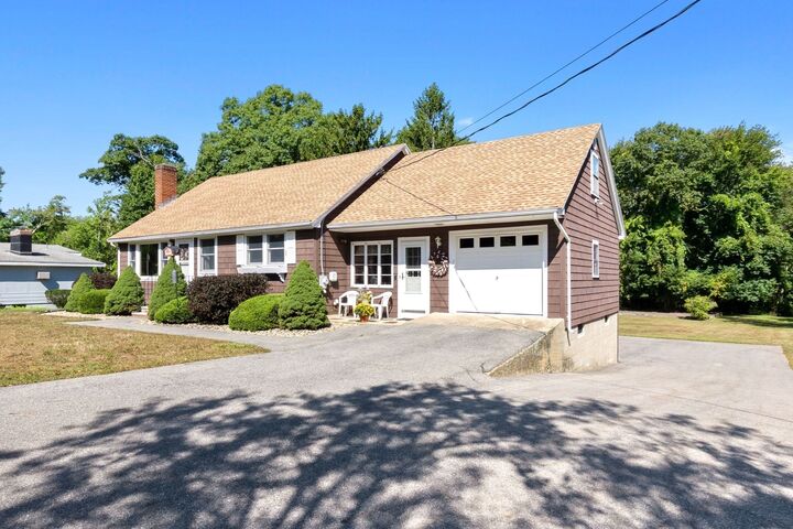 Property Photo:  159 Linebrook Road  MA 01938 
