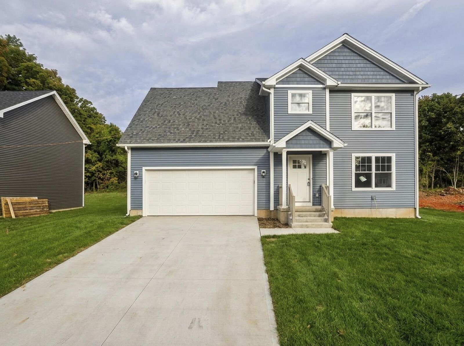 Property Photo:  854 Homestead Avenue  MA 01040 