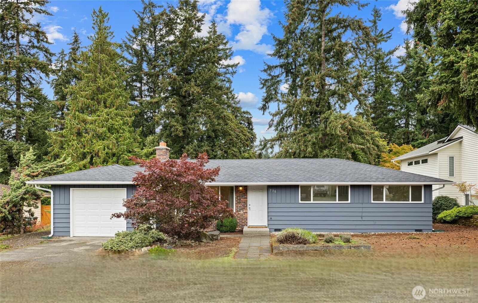 Property Photo:  730  Woodland Way  WA 98030 