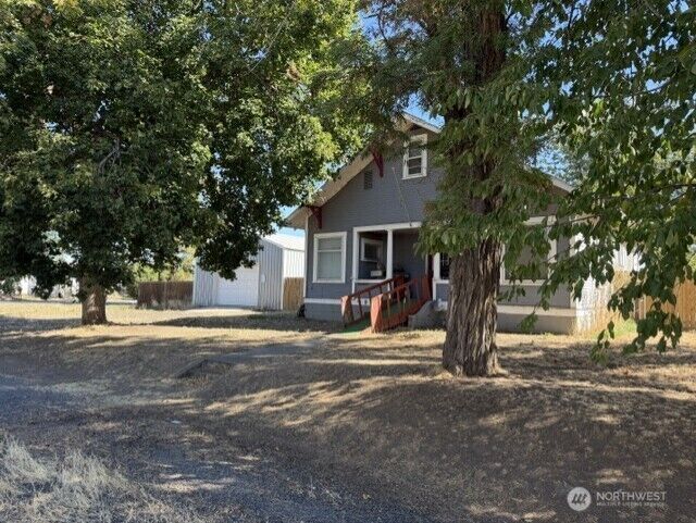 Property Photo:  114 N F Street  WA 99348 