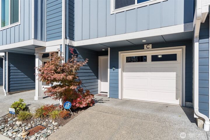Property Photo:  9616  19th Avenue SE C  WA 98208 