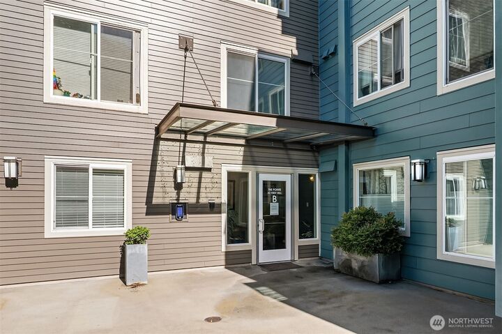 Property Photo: 300 10th Avenue B409 WA 98122