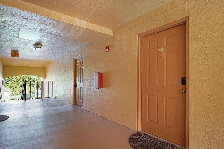 Property Photo:  4041 San Marino Boulevard 307  FL 33409 