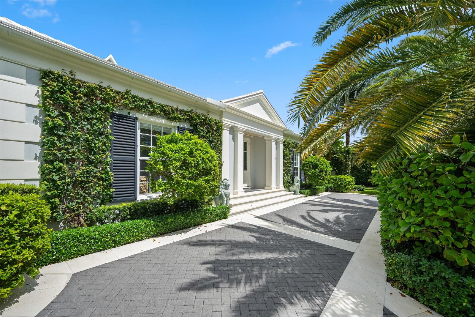 Property Photo: 209 Sandpiper Drive FL 33480
