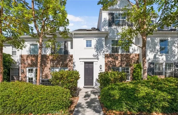 Property Photo:  42 Albany Street 65  CA 92694 