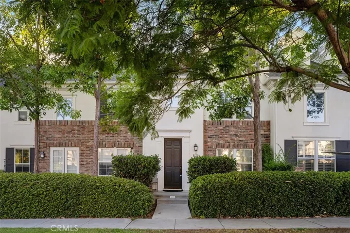 Property Photo:  42 Albany Street 65  CA 92694 