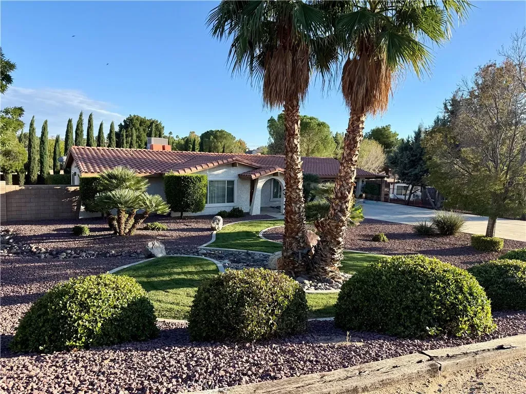 Property Photo:  15033 Riverside Way  CA 92307 