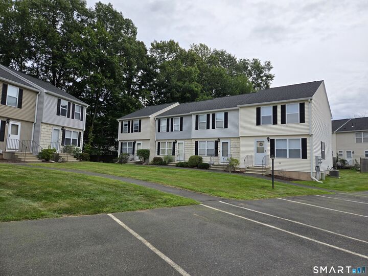 Property Photo:  25 Summersweet Drive 25  CT 06033 