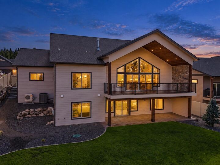Property Photo: 14303 E 39th Ln WA 99037