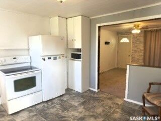 Property Photo:  921 109th Street  SK S9A 2E1 