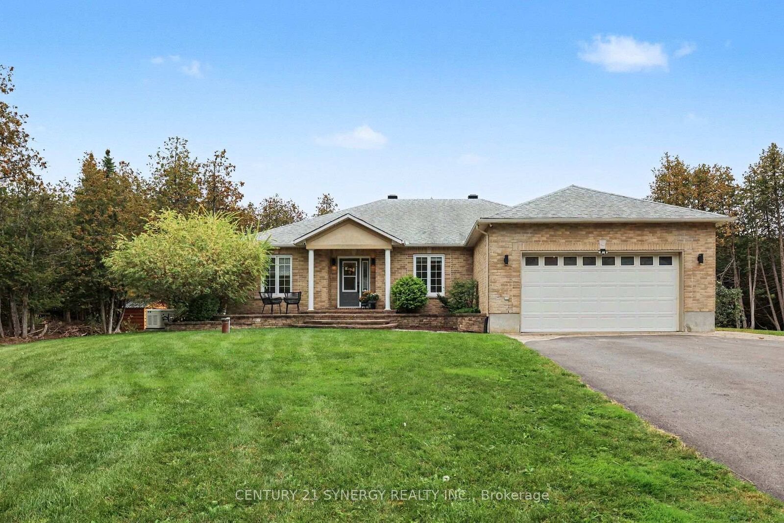 Property Photo:  30 Canadian Drive  ON K0A 1B0 