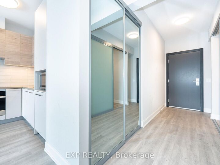 Photo de la propriété:  12 Gandhi Lane 1911  ON L3T 0G8 