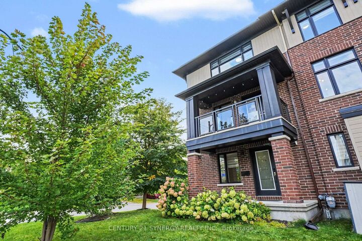 Property Photo:  50 Spicebush Place  ON K2J 5Z6 