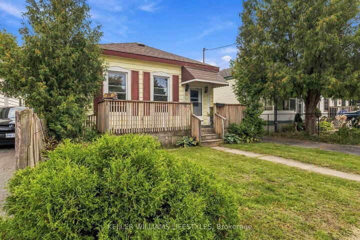 Property Photo:  573 Hill Street  ON N6B 1E9 