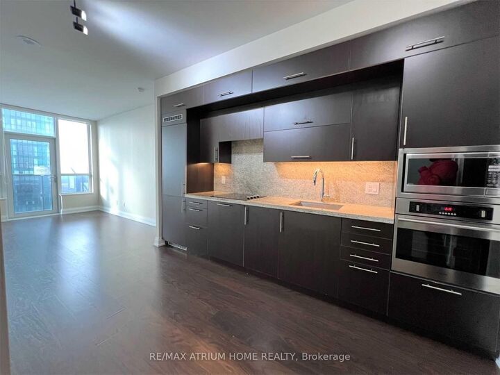 Property Photo:  2 Anndale Drive 3211  ON M2N 0G5 