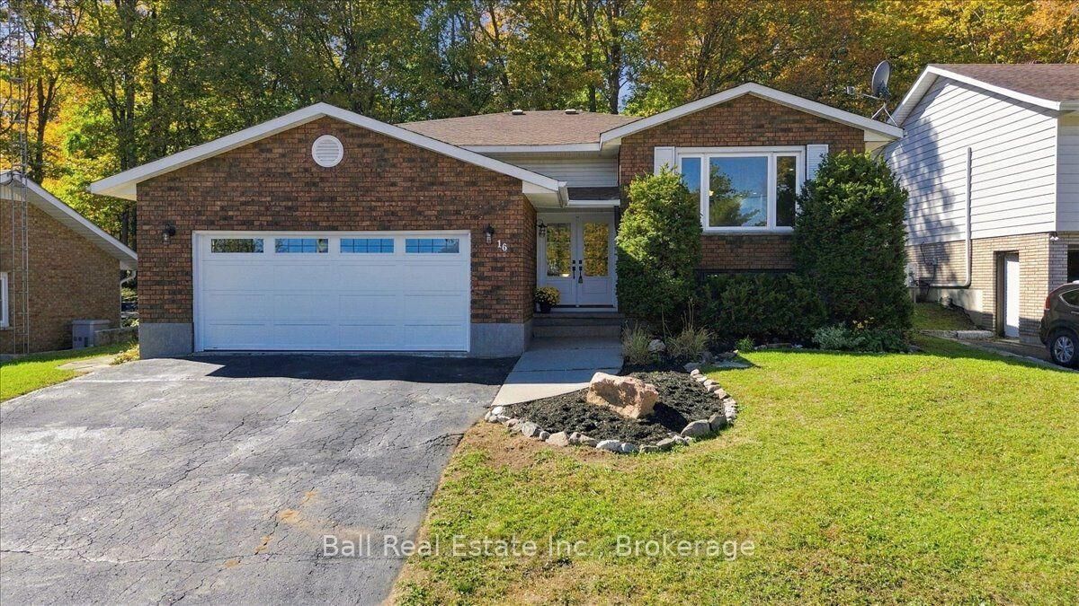 Property Photo:  16 Maple Street  ON K0L 1C0 