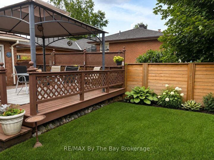 Property Photo:  229 Datas Drive E  ON L0M 1S0 