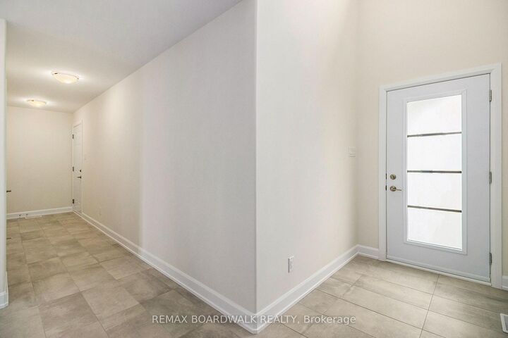 Photo de la propriété:  1194 Montblanc Crescent  ON K0A 1W0 