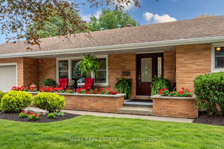 Property Photo:  297 Main Street W  ON N0J 1R0 