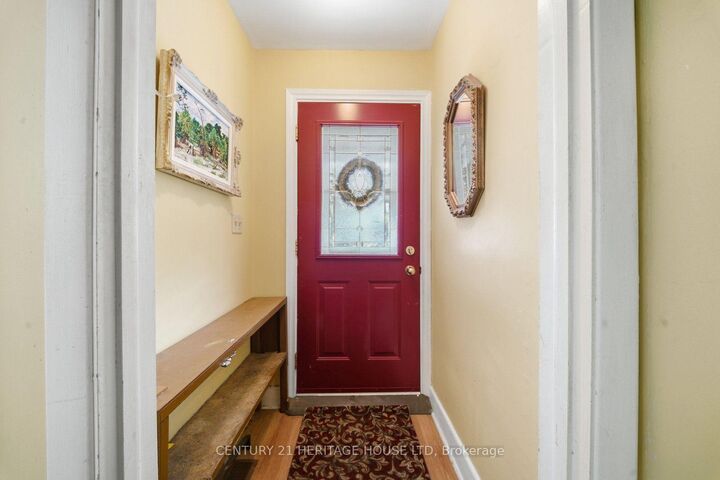 Property Photo:  138 West 23rd Street  ON L9C 4V7 