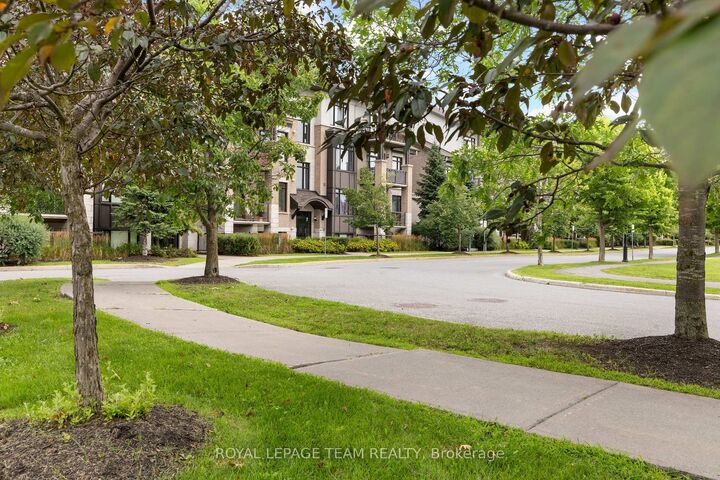 Property Photo:  655 Beauparc Private 104  ON K1J 0A2 