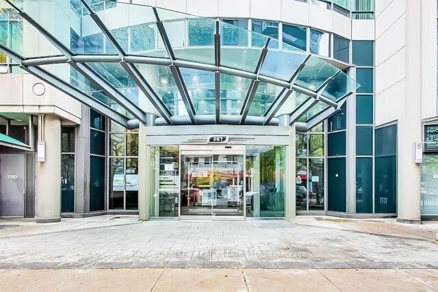 Property Photo:  361 Front Street W 1510  ON M5V 3R5 