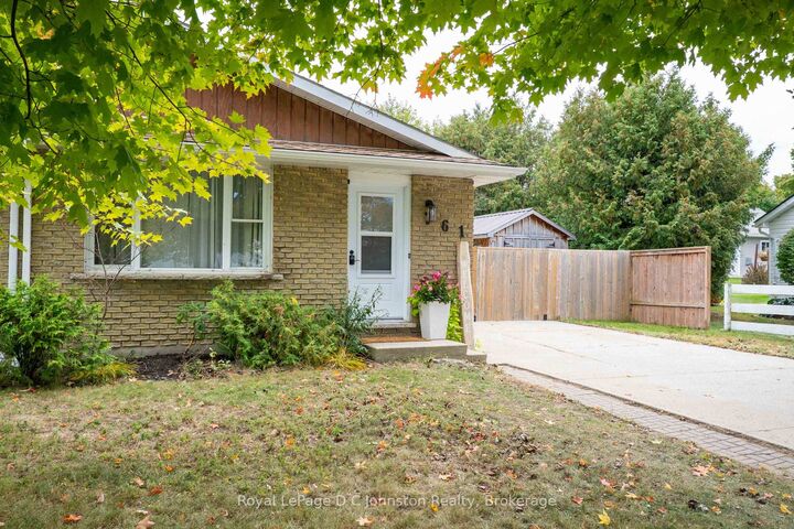 Property Photo:  761 Arlington Street  ON N0H 2C4 