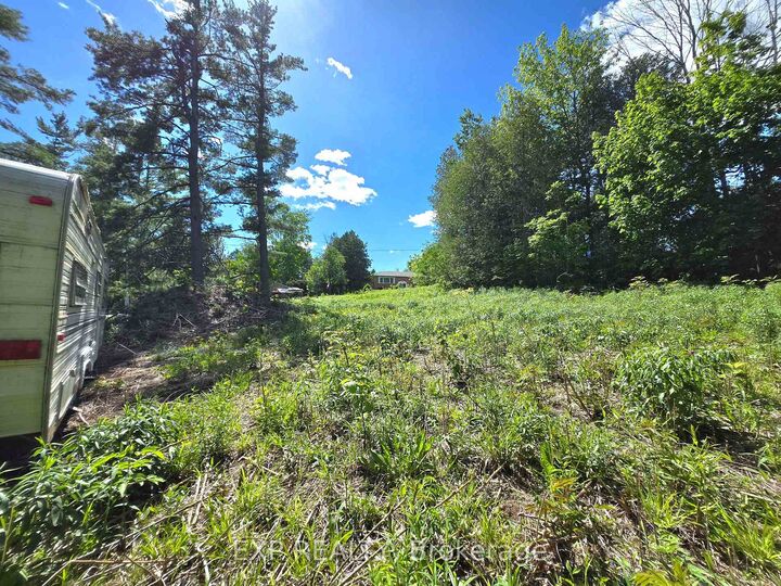 Property Photo:  4 Killarney Road  ON K0L 1T0 