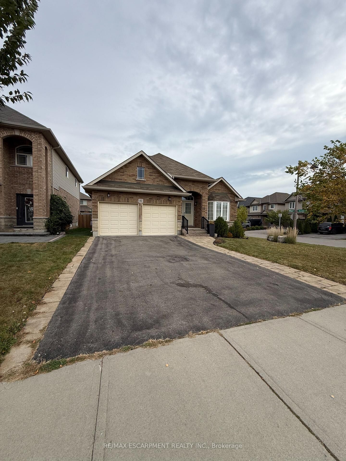 Property Photo:  81 Bellagio Avenue  ON L0R 1P0 