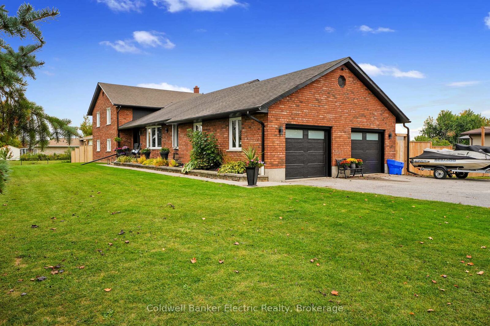 Property Photo: 1305 Holden Road ON K9J 6X5