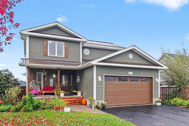 Property Photo:  25 Tabitha Cres Crescent  ON K0C 1H0 