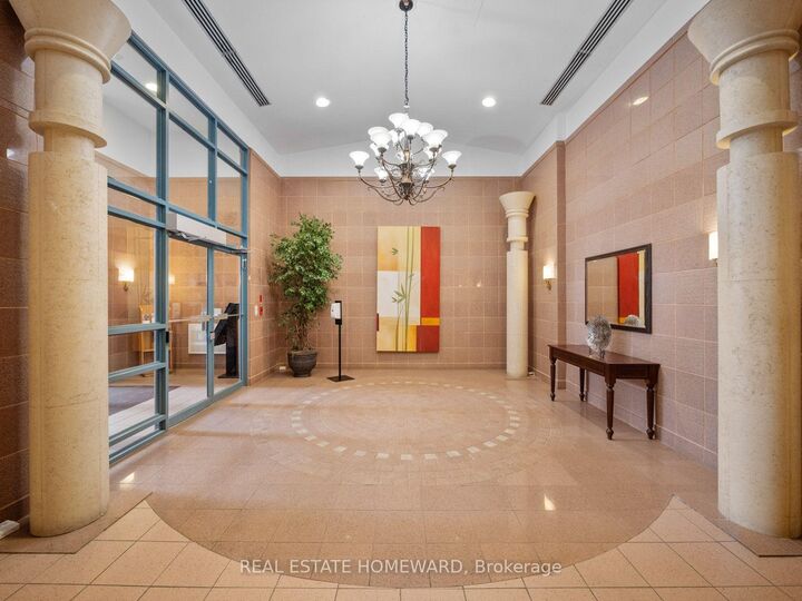 Property Photo:  1091 Kingston Road 624  ON M1N 4E5 