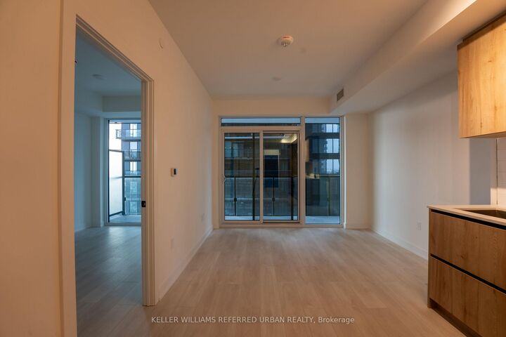 Property Photo:  117 Broadway Avenue N N1301  ON M4P 1V7 