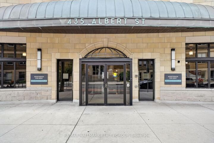 Property Photo:  435 Albert Street 214  ON K1R 7X4 