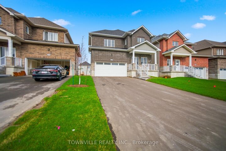 Property Photo:  12 Bradden Crescent  ON K8N 0T8 