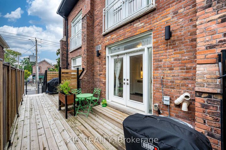 Property Photo:  1183 Dufferin Street 111  ON M6H 4B7 