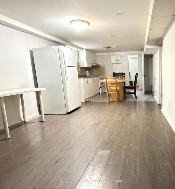 Property Photo:  120 Hollyberry Trail Basement  ON M2H 2P1 