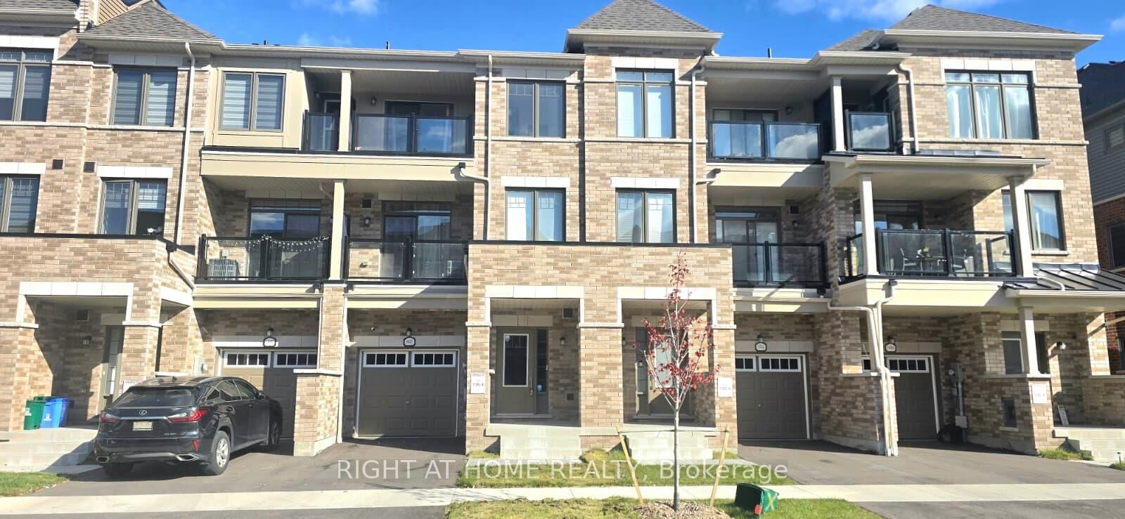 Property Photo:  1992 Cameron Lott Crescent  ON L1H 7K5 