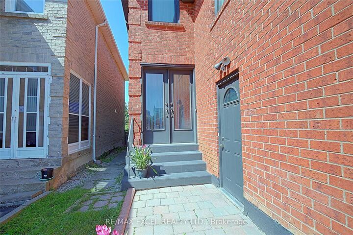 Property Photo: 45 Millbank Court Bsmt ON L4J 6C1
